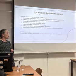 Gostujuće predavanje o poslovnim operacijama odjela domaćinstva