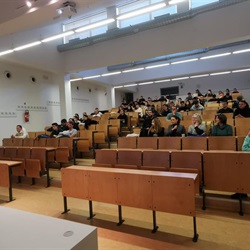 Odjel za međunarodnu i međusveučilišnu suradnju Sveučilišta u Splitu održao prezentaciju o svim mogućnostima za odlazne Erasmus studente