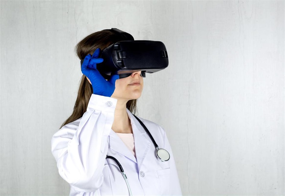 Sudjelovanje našeg kolege i studenata u demonstraciji VR tehnologije u medicini