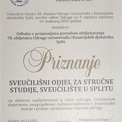 Priznanje Udruge računovođa i financijskih djelatnika Split Sveučilišnom odjelu za stručne studije