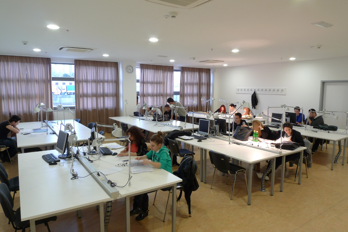 Knjiznica_galerija-4